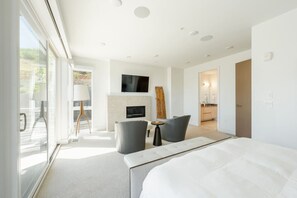 3 室のベッドルーム、アイロン / アイロン台、旅行用ベビーベッド、WiFi