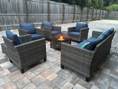  Across from UF/Exactech Arena on University Ave - 5 br 3.5 bath