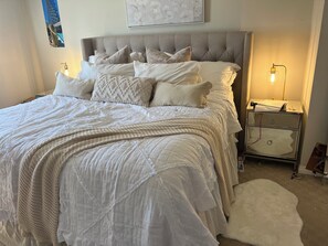 3 quartos, ferros/tábuas de passar roupa, Wi-Fi, roupa de cama