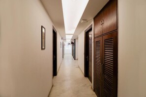 Interior - Hotel Baba Residency (New Delhi)