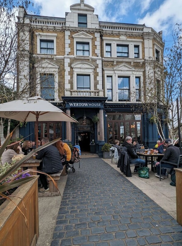 Restauration extérieure