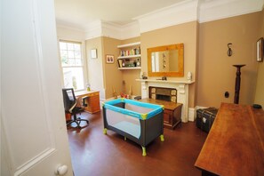 Spielezimmer