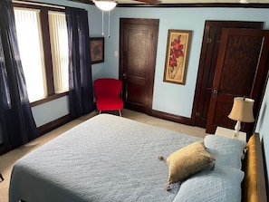 3 chambres, fer et planche à repasser, lit parapluie, Wi-Fi gratuit