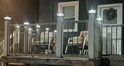 Charming 3-BR home on a cobblestone street near the Lake Michigan waterfront.