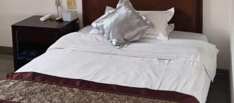 Hong Tai Yang Hotel