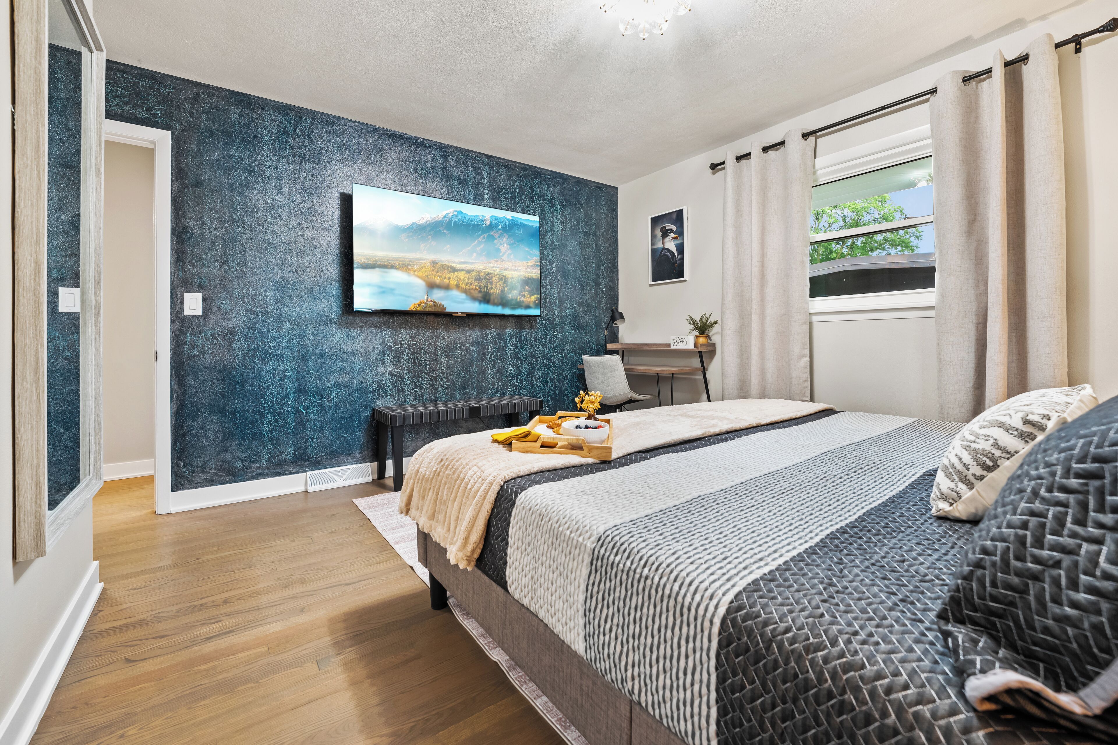 5 bedrooms, iron/ironing board, travel cot, WiFi