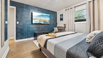 5 bedrooms, iron/ironing board, travel cot, WiFi