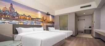 Huang Ting Hotel