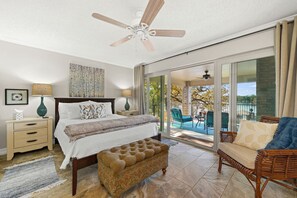 Schreibtisch, Bügeleisen/Bügelbrett, Reisekinderbett, kostenloses WLAN