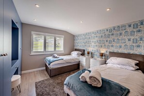 2 Schlafzimmer, Bügeleisen/Bügelbrett, Reisekinderbett, kostenloses WLAN