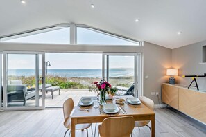 Dining - 2 Bed in Westward Ho (oc-w28999) (Westward Ho!)