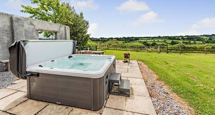 6 Bed in Oakford (oc-w29644)