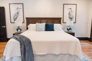 9 Schlafzimmer, Bügeleisen/Bügelbrett, WLAN, Bettwäsche