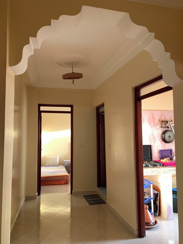 1 bedroom, bed sheets