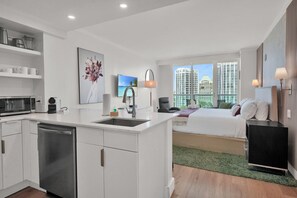 1 bedroom, iron/ironing board, WiFi, bed sheets