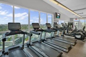 Fitness facility - SF 2/2 City Ocean Treasure (Miami)
