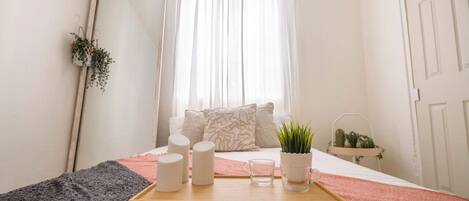 1 Schlafzimmer, Schreibtisch, Bügeleisen/Bügelbrett, kostenloses WLAN