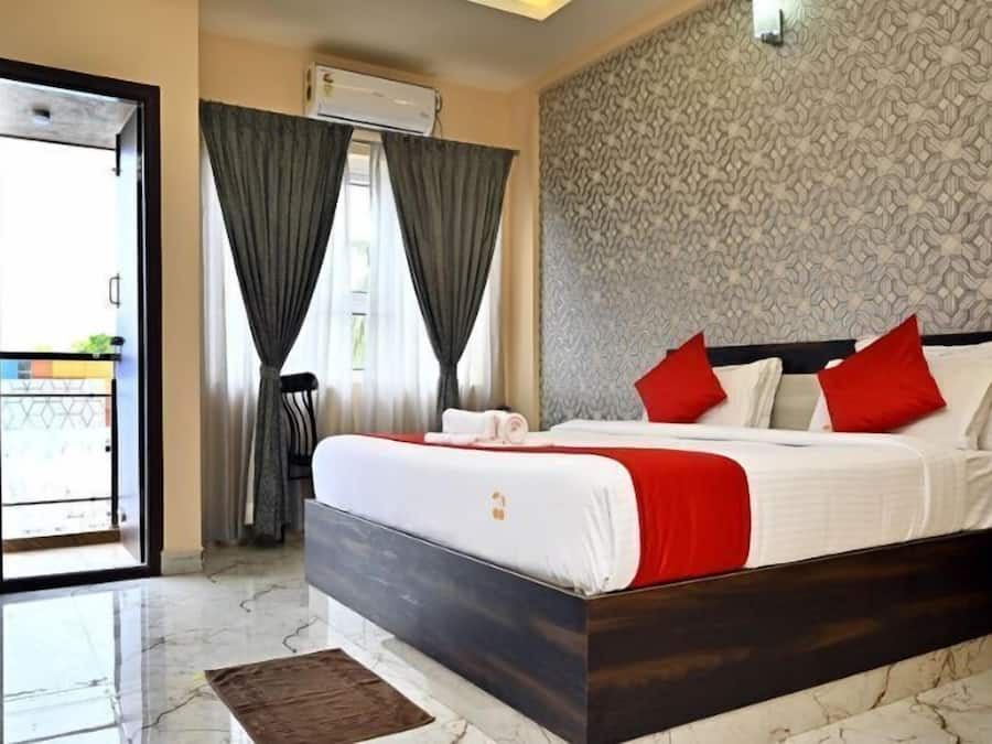 Deluxe Double Room, Balcony, City View