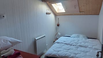 2 bedrooms