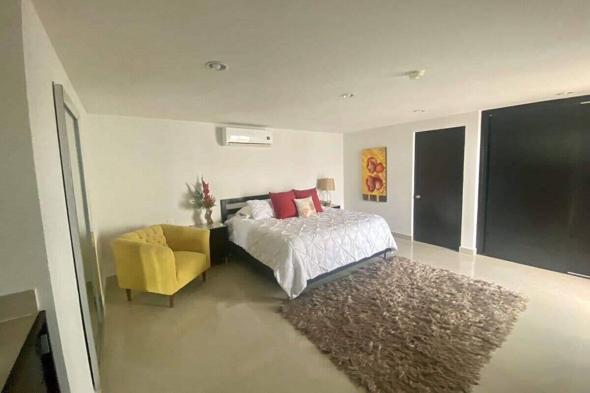 Deluxe Double Room, City View
