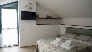 1 chambre, fer et planche Ă repasser, Wi-Fi, draps fournis