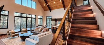 Secluded 35-Acre Mtn Lodge Near Telluride & Ouray