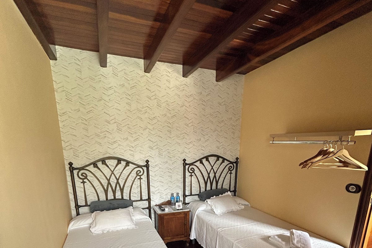 Economy Room, Mountain View | Mountain view