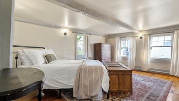 5 chambres, fer et planche à repasser, accès Internet, draps fournis