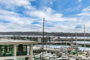 Marina - Viaduct Victory Sub Penthouse (Auckland)