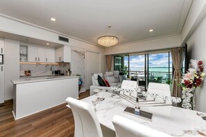 Interior - Viaduct Victory Sub Penthouse (Auckland)