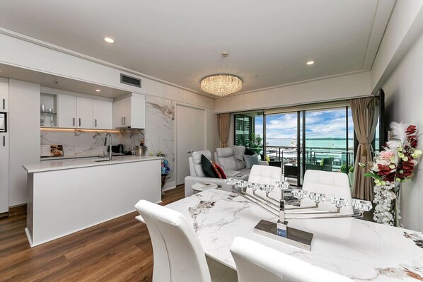 Interior - Viaduct Victory Sub Penthouse (Auckland)