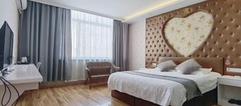 Jingjiang Hotel