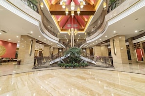 Lobby lounge - State lnvestment Exhibition Hotel (Jinghong)