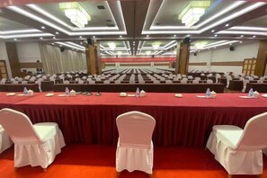 สถานที่จัดงานประชุม