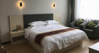 Jiangyan Minghu Hotel