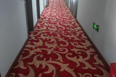江孜明湖饭店