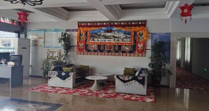 Jiangyan Minghu Hotel
