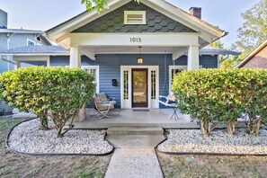 Exterior - Large, Renovated Hip & Historic Craftsman in 5 Points - 2 Miles from Downtown (Nashville)