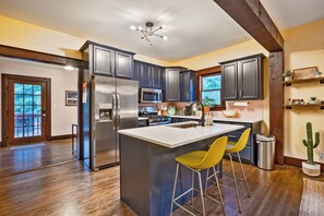 Fridge, microwave, oven, stovetop - Large, Renovated Hip & Historic Craftsman in 5 Points - 2 Miles from Downtown (Nashville)