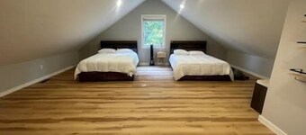 Charming B&B with Nicaraguan Breakfast Full House
