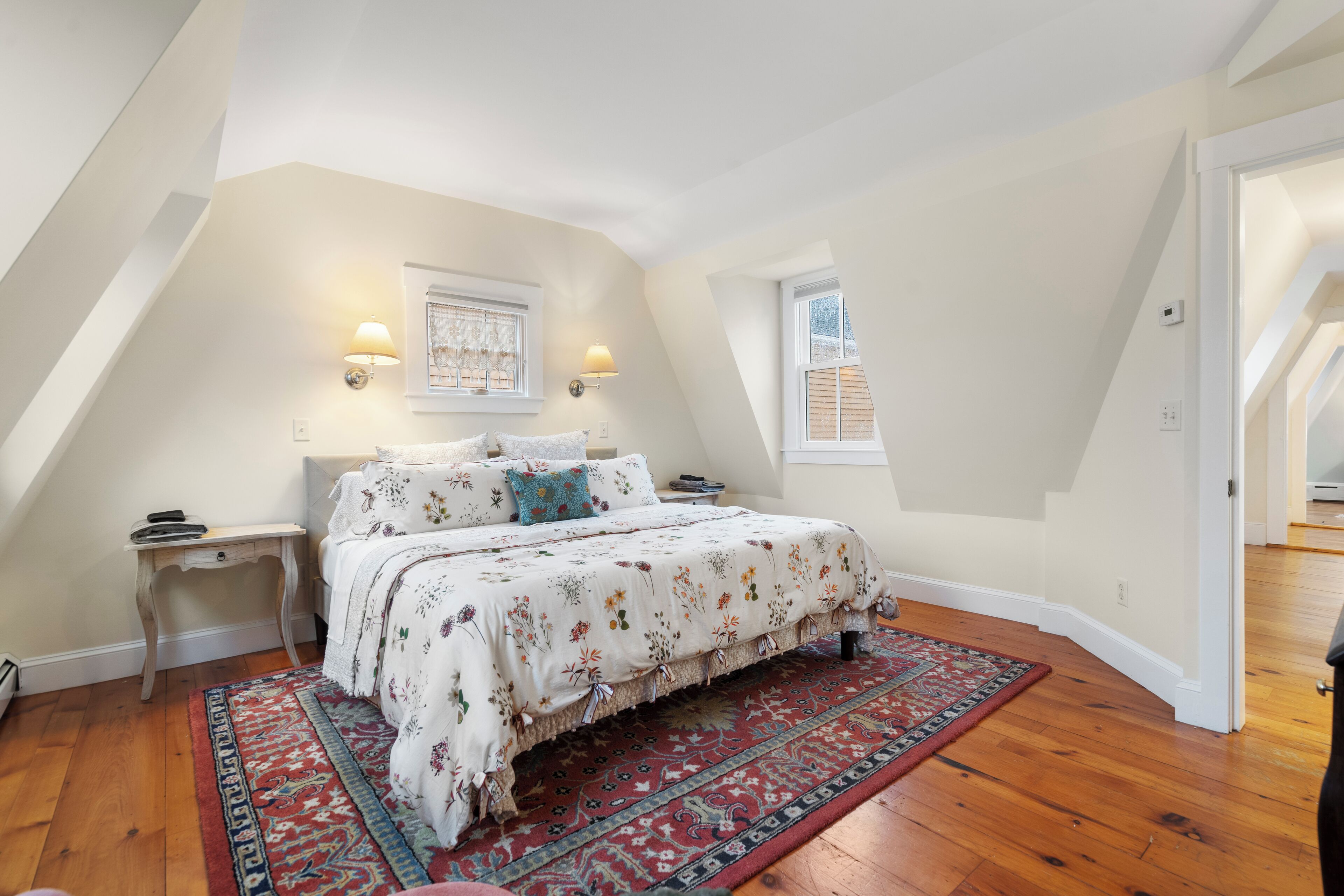 4 間睡房、書桌、熨斗/熨衫板、免費 Wi-Fi