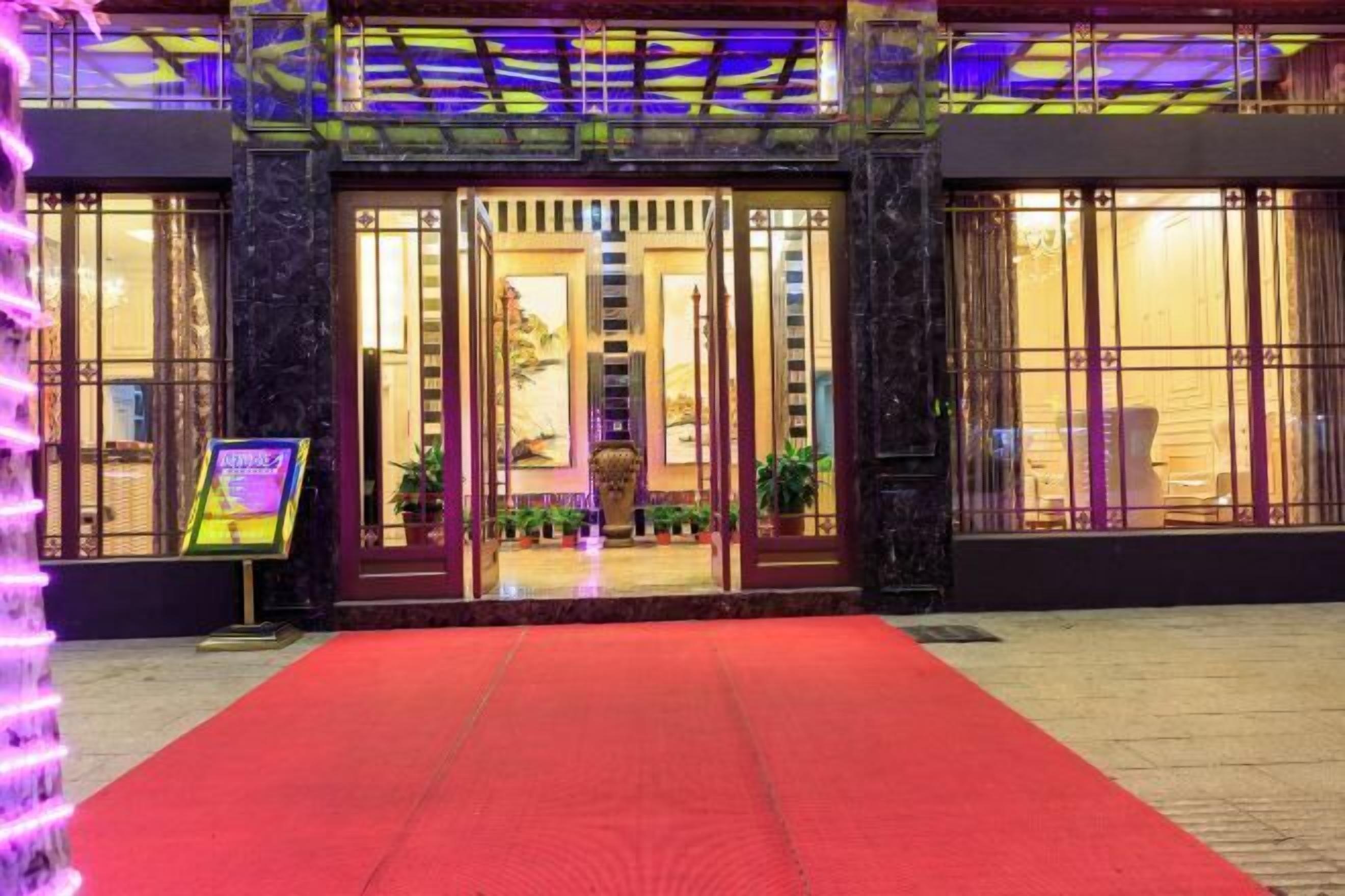 المنشأة من الخارج