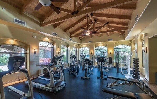 Fitness facility - Veranda at Ventana Adorable top floor 1-bedroom condo, Dog friendly (Tucson)