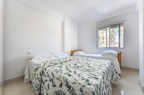 3 bedrooms, WiFi, bed sheets - Casa de Sol (Fuengirola) (Fuengirola)
