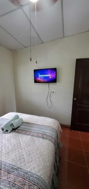 Kamar Klasik, pemandangan kota | Didekorasi berbeda-beda dan dilengkapi dengan perabotan berbeda-beda