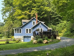 Exterior - Charming Berkshire Farmhouse: Your Cozy Retreat Awaits! (Monterey)