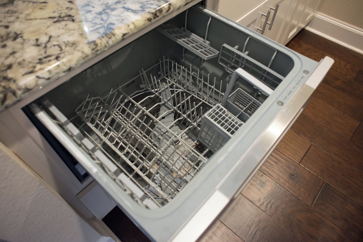 Photo 5 of One-bedroom condominium located just steps from Westheimer Road.