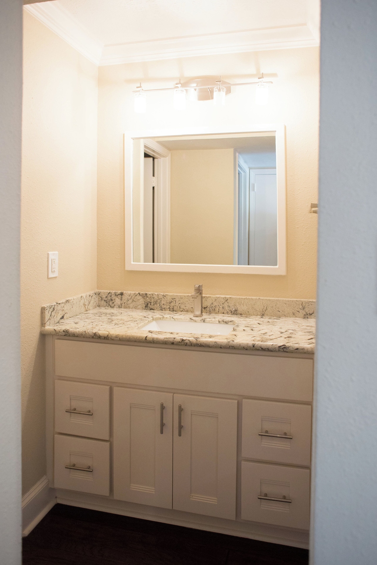 Photo 9 of One-bedroom condominium located just steps from Westheimer Road.