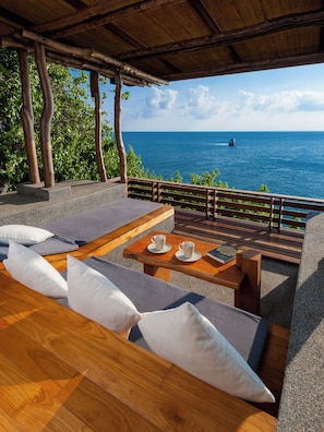 Villa – classic, 1 soverom | Oppholdsområde | Flatskjerm-TV