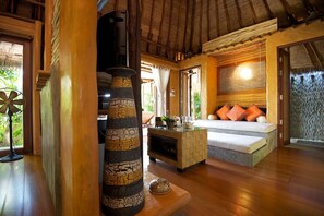 Villa 2 | 1 bedroom, minibar, bed sheets